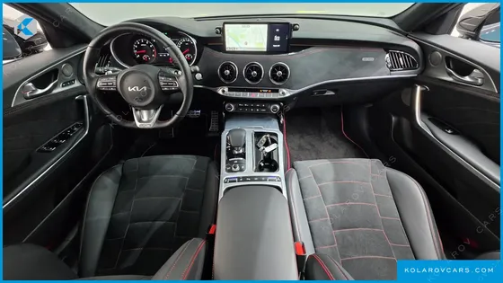 KIA STINGER 2.5 MASTERS ACRO EDITION