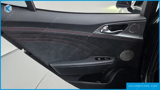 KIA STINGER 2.5 MASTERS ACRO EDITION