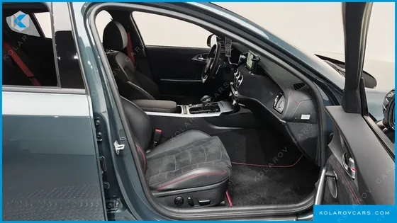 KIA STINGER 2.5 MASTERS ACRO EDITION