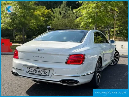 BENTLEY FLYING SPUR 4.0 AZURE