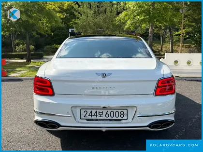 BENTLEY FLYING SPUR 4.0 AZURE
