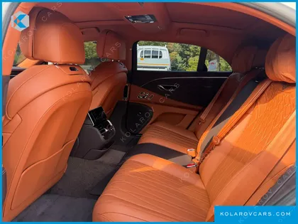 BENTLEY FLYING SPUR 4.0 AZURE