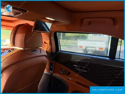 BENTLEY FLYING SPUR 4.0 AZURE