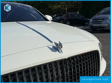 BENTLEY FLYING SPUR 4.0 AZURE