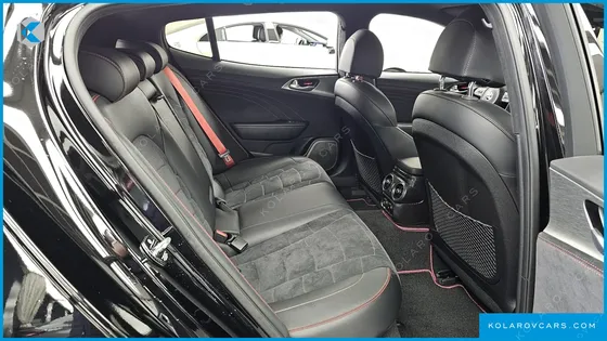 KIA STINGER 3.3 GT AWD ACRO EDITION