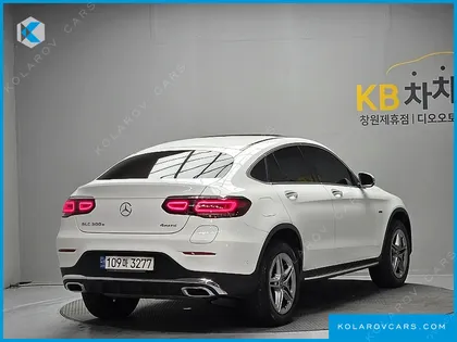 MERCEDES GLC-CLASS GLC300E 4MATIC COUPE