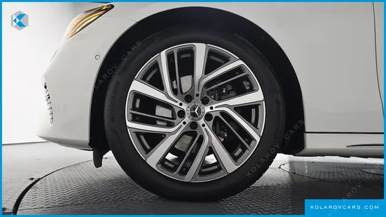 MERCEDES E-CLASS E220D 4MATIC EXCLUSIVE