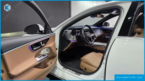 MERCEDES E-CLASS E300 4MATIC EXCLUSIVE