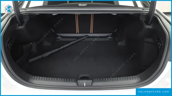 MERCEDES E-CLASS E200 AMG LINE