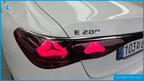MERCEDES E-CLASS E200 AMG LINE