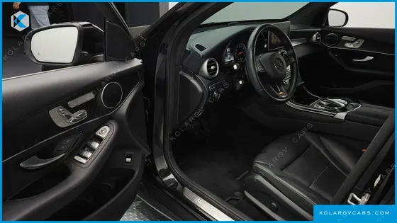 MERCEDES GLC-CLASS GCL300 4MATIC COUPE