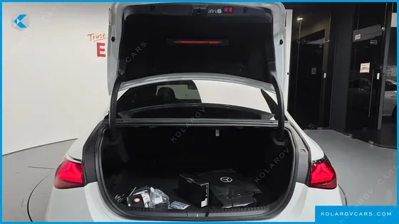 MERCEDES E-CLASS E220D 4MATIC EXCLUSIVE
