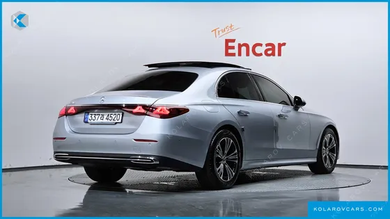 MERCEDES E-CLASS E200 AVANTGARDE
