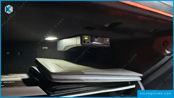 MERCEDES E-CLASS E200 AVANTGARDE
