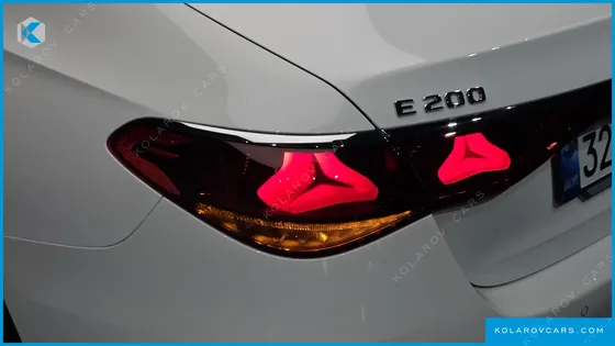 MERCEDES E-CLASS E200 AMG LINE