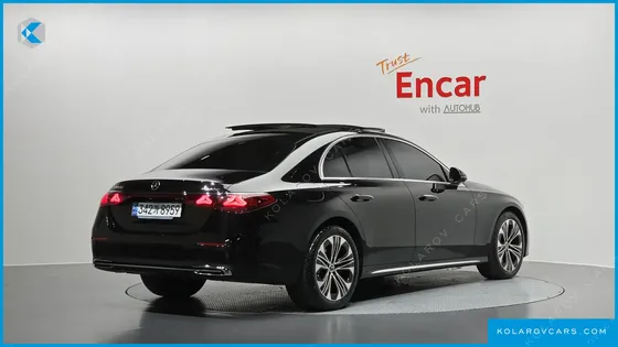 MERCEDES E-CLASS E220D 4MATIC EXCLUSIVE