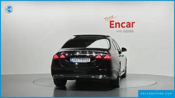 MERCEDES E-CLASS E220D 4MATIC EXCLUSIVE