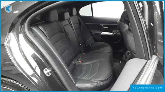 MERCEDES E-CLASS E300 4MATIC AMG LINE