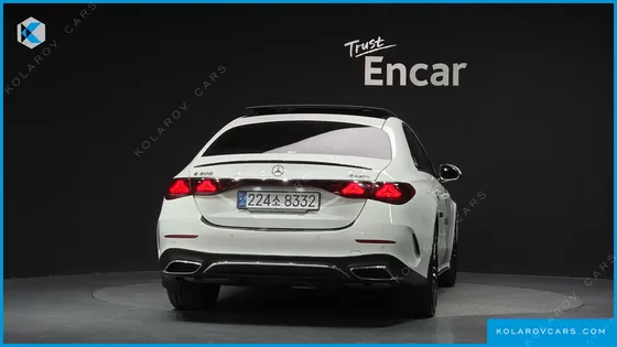 MERCEDES E-CLASS E300 4MATIC AMG LINE