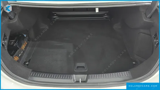 MERCEDES E-CLASS E200 AVANTGARDE