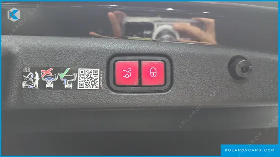 MERCEDES E-CLASS E200 AMG LINE