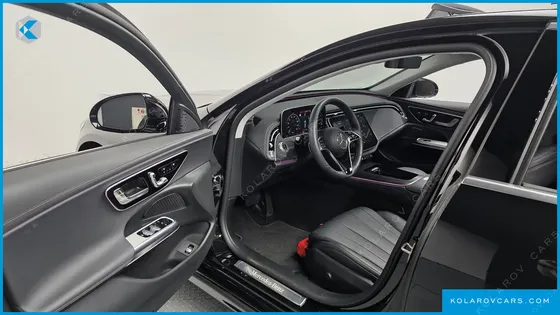 MERCEDES E-CLASS E200 AVANTGARDE