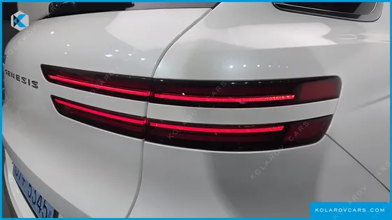 GENESIS GV70 E-AWD