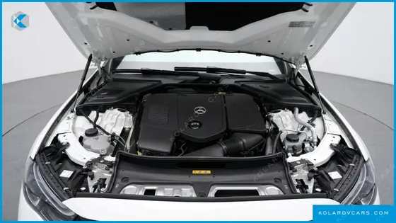 MERCEDES E-CLASS E300 4MATIC AMG LINE