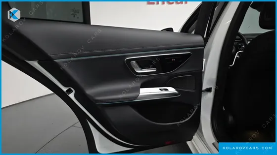 MERCEDES E-CLASS E200 AVANTGARDE