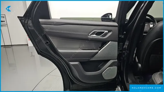 LAND ROVER RANGE ROVER VELAR 3.0 D300 R-DYNAMIC HSE