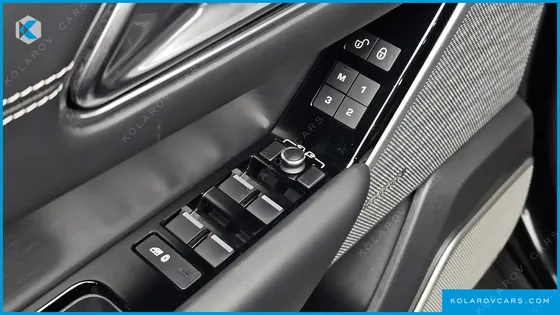 LAND ROVER RANGE ROVER VELAR 3.0 D300 R-DYNAMIC HSE