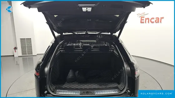 LAND ROVER RANGE ROVER VELAR 3.0 D300 R-DYNAMIC HSE