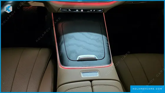MERCEDES E-CLASS E220D 4MATIC EXCLUSIVE