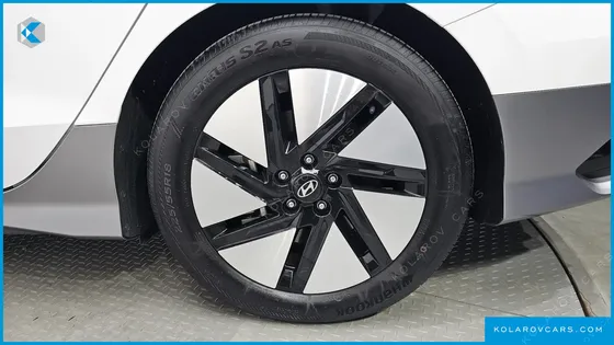 HYUNDAI IONIQ 6 LONG RANGE