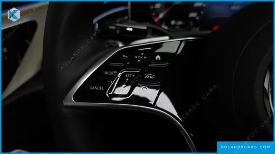 MERCEDES E-CLASS E200 AVANTGARDE
