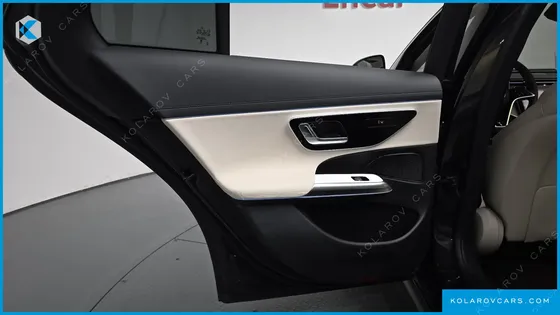 MERCEDES E-CLASS E200 AVANTGARDE