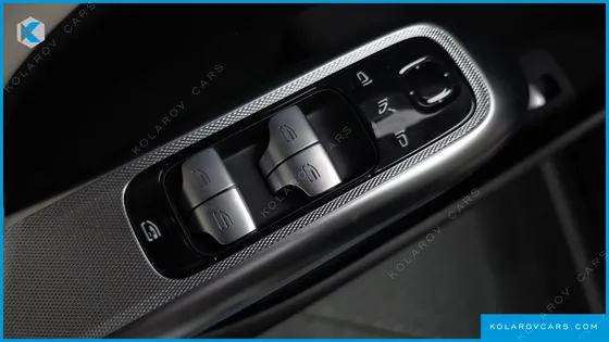 MERCEDES E-CLASS E200 AVANTGARDE