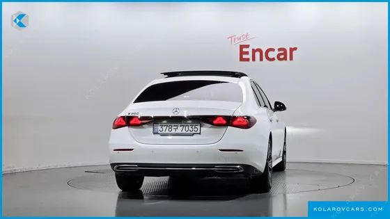 MERCEDES E-CLASS E200 AVANTGARDE
