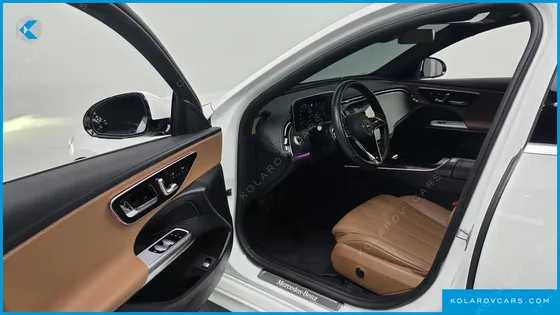 MERCEDES E-CLASS E200 AVANTGARDE