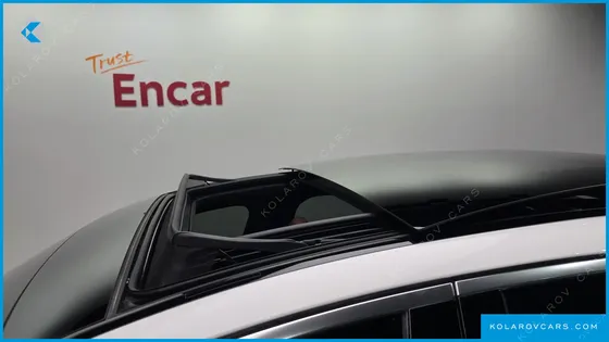 MERCEDES E-CLASS E200 AVANTGARDE