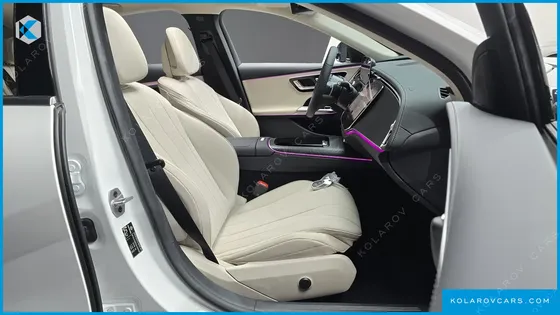 MERCEDES E-CLASS E200 AVANTGARDE
