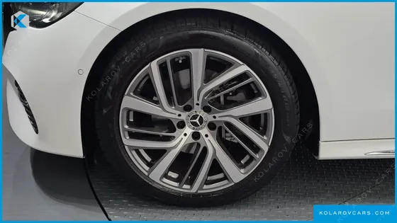 MERCEDES E-CLASS E220D 4MATIC EXCLUSIVE