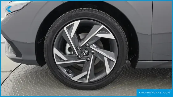 HYUNDAI ELANTRA (AVANTE) INSPIRATION