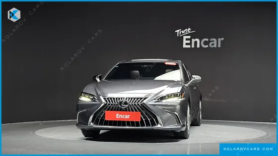 LEXUS ES EXECUTIVE
