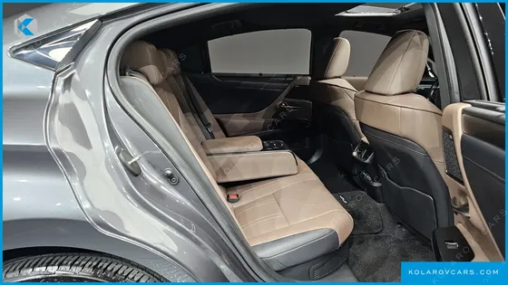 LEXUS ES EXECUTIVE