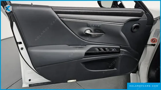 LEXUS ES LUXURY PLUS