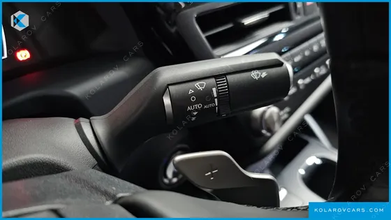 LEXUS ES LUXURY PLUS