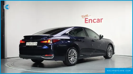 LEXUS ES EXECUTIVE