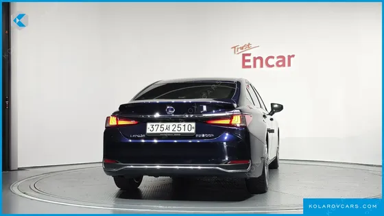 LEXUS ES EXECUTIVE