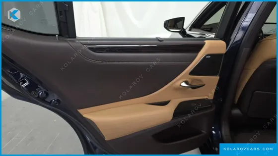 LEXUS ES EXECUTIVE